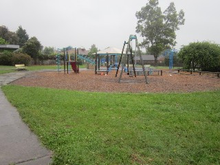 Sue Court Playground, Hampton Park