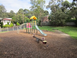 Casella Hollow Playground, Sunninghill Court, Mitcham