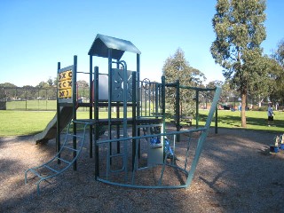 Surrey Park Playground, Surrey Drive, Box Hill