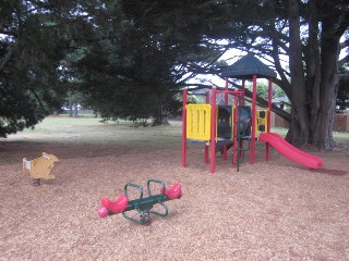 Taranna Reserve Playground, Illowa Street, Mornington