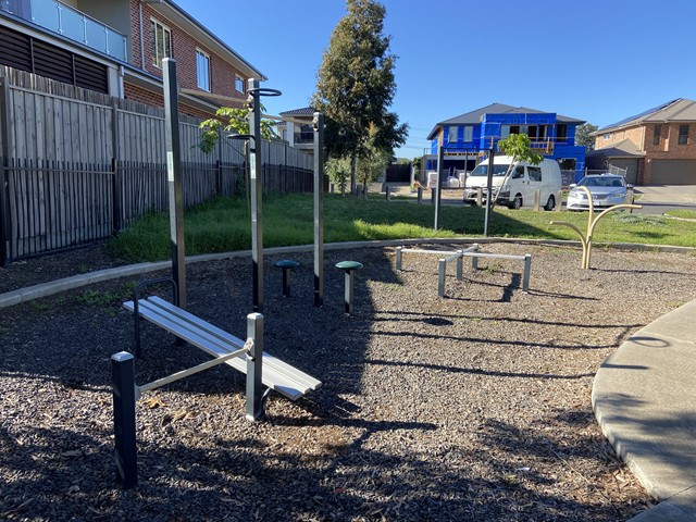 The Greenway Reserve Outdoor Gym (Sunshine West)