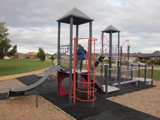 Freeman Drive Park Playground, Thornbill Circuit, Pakenham