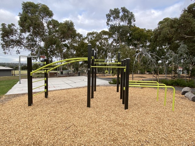 Timber Ridge Reserve Outdoor Gym (Doncaster)