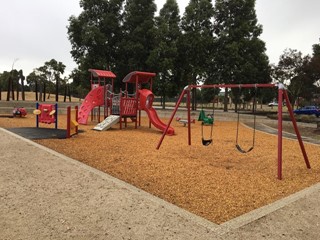 Tom Roberts Reserve Playground, Ponsford Drive, Point Cook