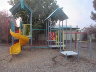 Touhy Park Playground, Wade Avenue, Mildura