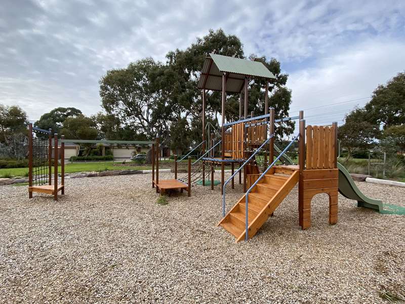Treeview Drive Playground, South Morang
