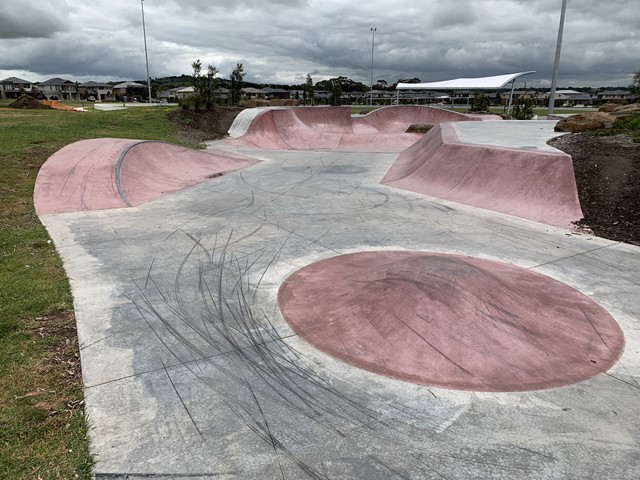 Vantage Park Skatepark (Craigieburn)