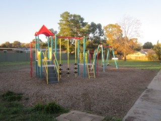 Vickers Court Playground, Kennington