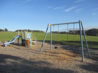 Victoria Park West Playground, Aitkins Road, Warrnambool