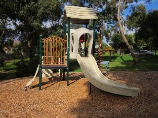 Wahgunyah Crescent Playground, Langwarrin