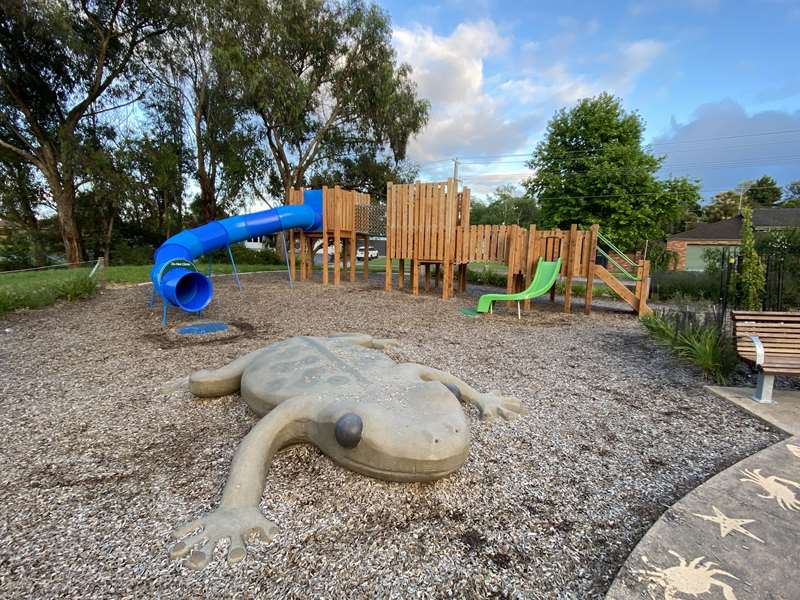 Wandana Reserve Playground, Wandana Crescent, Mooroolbark