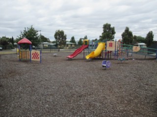 Weeramar Park Playground, Cnr Norman St and Gillies St Nth, Wendouree