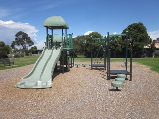 Werribee Street North Playground, Werribee