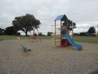 Western Bay Playground, Cnr Moore St and  Hamilton St, Colac