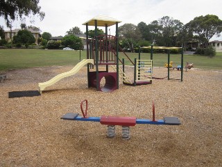 White Avenue Playground, Bacchus Marsh