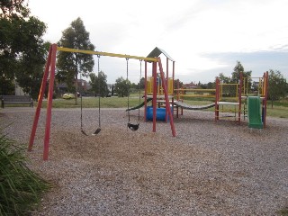 Whitfield Court Playground, Truganina