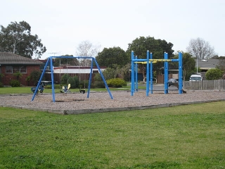 Williams Close Playground, Dingley Village