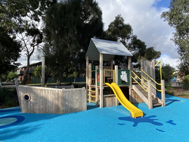 Wisewould Avenue Playground, Seaford