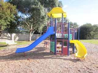 Woodside Avenue Playground, Frankston South
