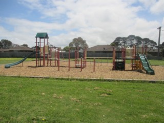 Wooles Avenue Playground, Warrnambool