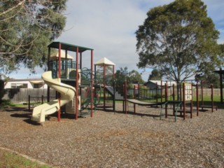 Wurruk Reserve Playground, White Court, Wurruk