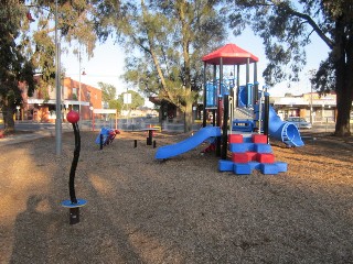 Wyong Street Playground, Keilor East