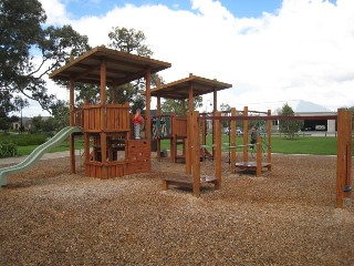 Collingrove Crescent Playground, Doreen