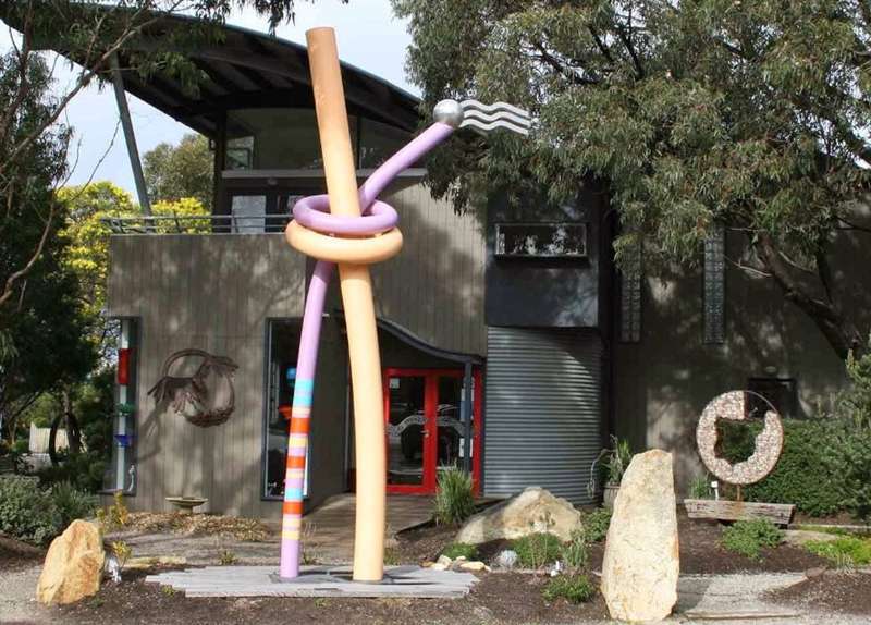 Aireys Inlet - Eagles Nest Fine Art Gallery