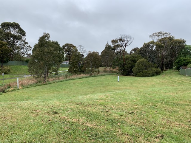 Aitken Creek Dog Off Leash Area (Craigieburn)