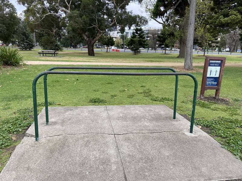 Albert Park Reserve Outdoor Gym Lake Circuit (Albert Park)