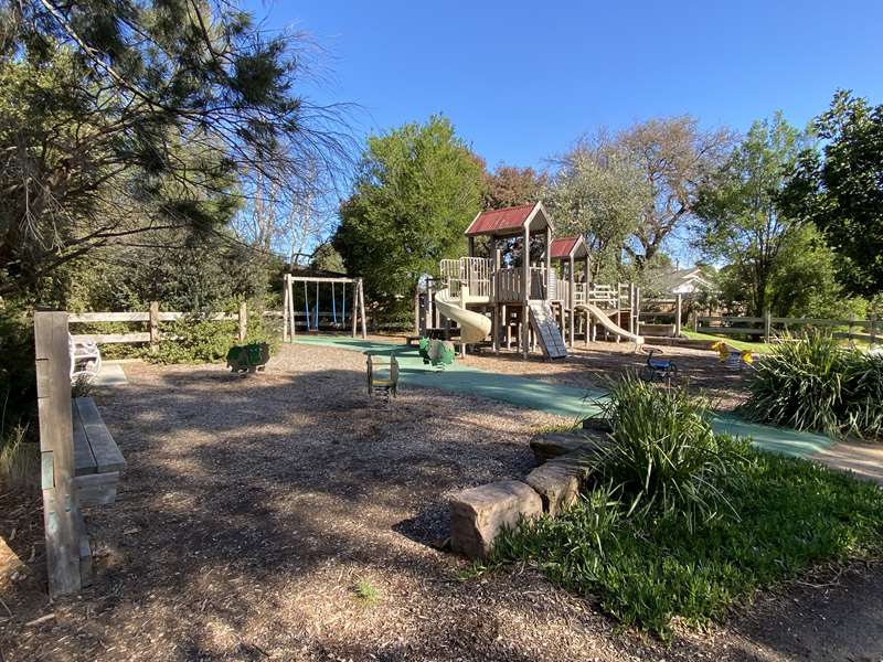 Alexander Park Playground, Thomas Street, Hampton