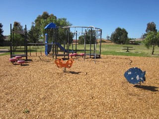 Alexandra Avenue Playground, Hoppers Crossing