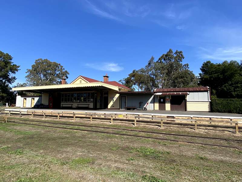 Alexandra Historic Structures
