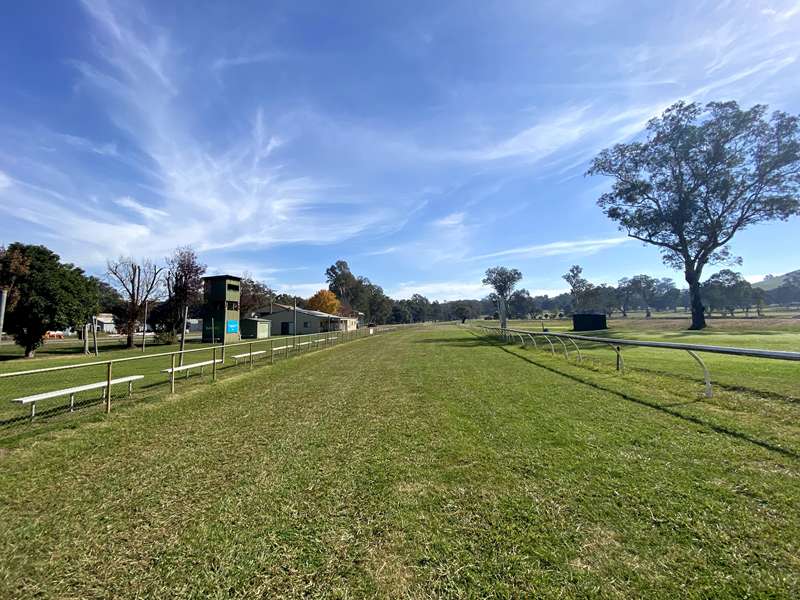 Alexandra Self Guided Town Tour