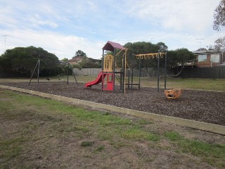 Allambie Street Playground, Leopold