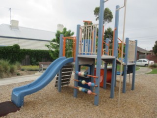 Allan Sheppard Reserve Playground, Gooch Street, Thornbury