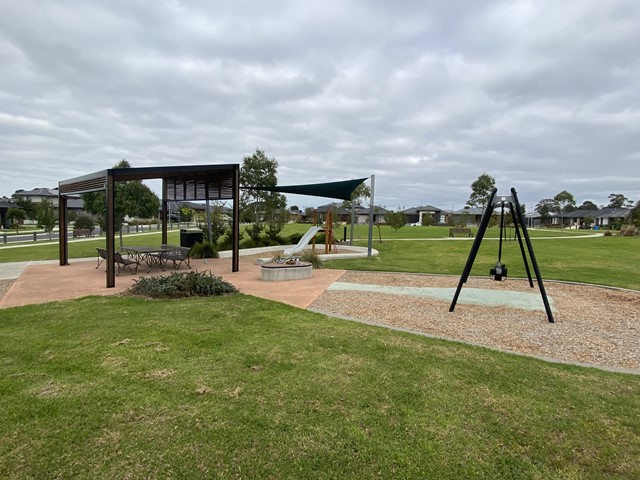 Annello Way Playground, Clyde