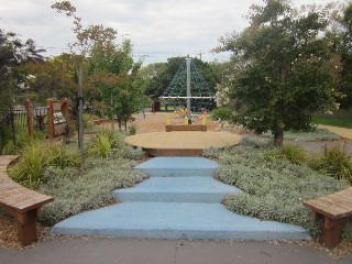 Annie and Arthur Abrahams Reserve Playground, Blenheim Street, Bentleigh East