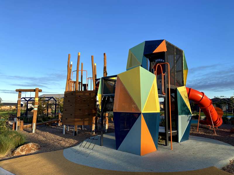 Everbloom Crescent Park Playground, Anther Avenue, Tarneit