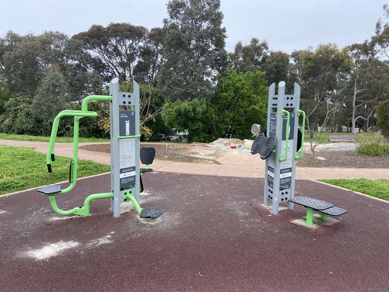 Anthony Beale Reserve Outdoor Gym (St Helena)