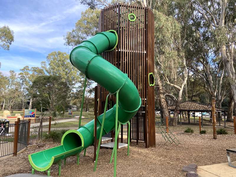 Apex Park Playground, Clements Street, Wangaratta
