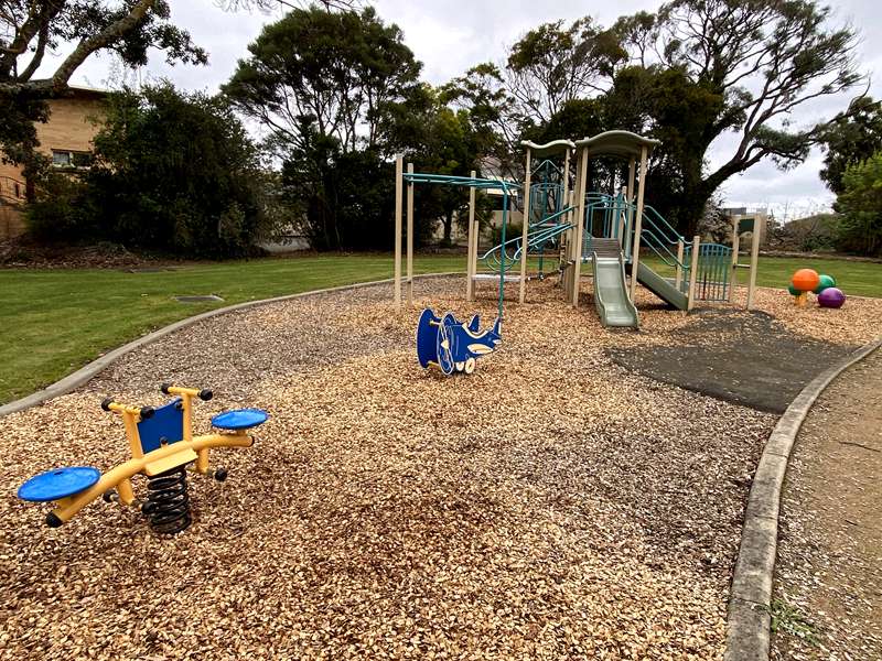 Apex Park Playground, Cnr Victoria St and Shenfield St, Cobden