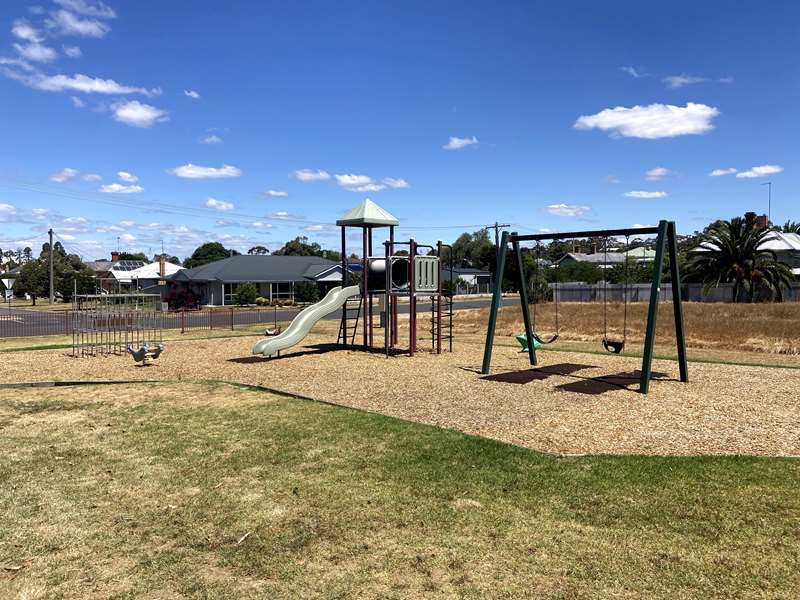 Apex Park Playground, Sunraysia Highway, St Arnaud