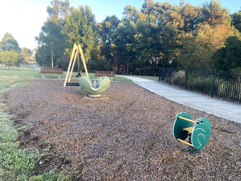 Arapiles Drive Playground, Moe