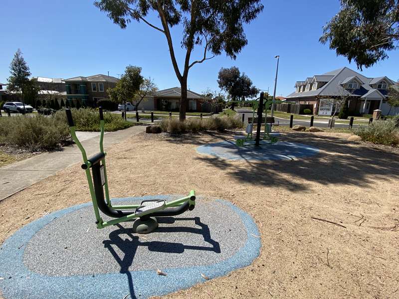 Arbour Boulevard North Reserve Outdoor Gym (Burnside Heights)