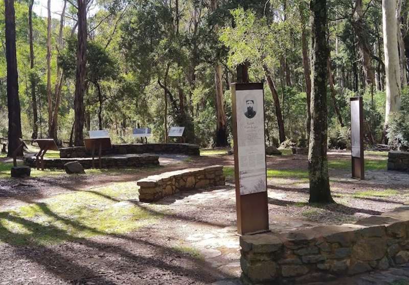 Stringybark Historical Reserve