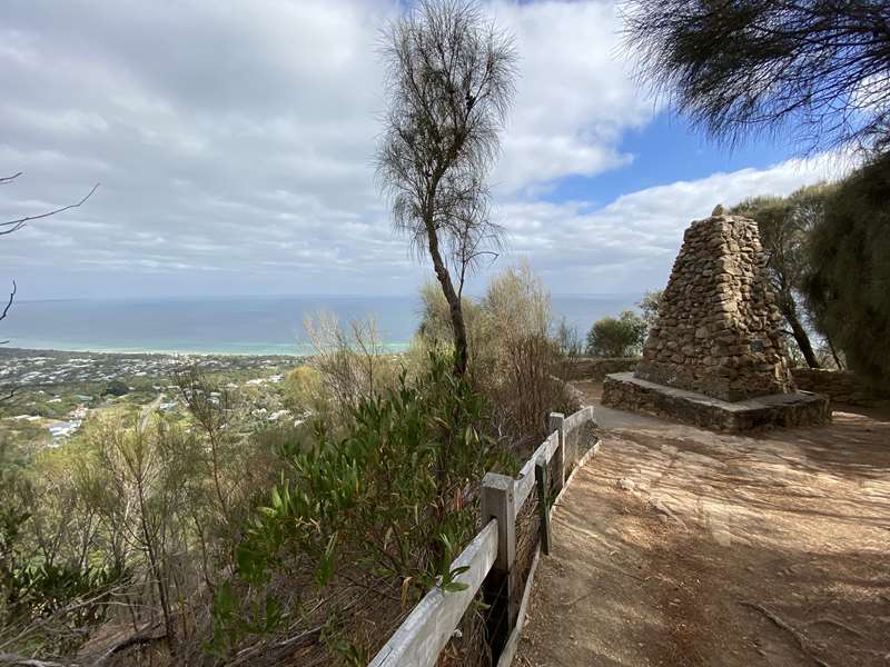 Arthurs Seat Summit Circuit Walk (Arthurs Seat)