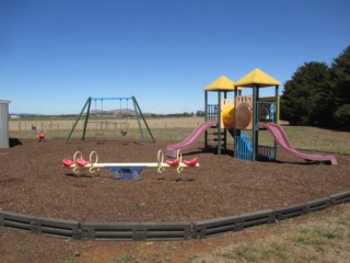 Ascot Hall Road Playground, Ascot