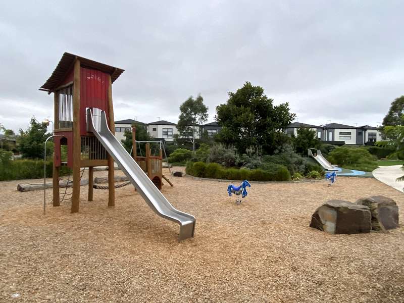 Ascot Park Playground, Clairwood Avenue, Pakenham