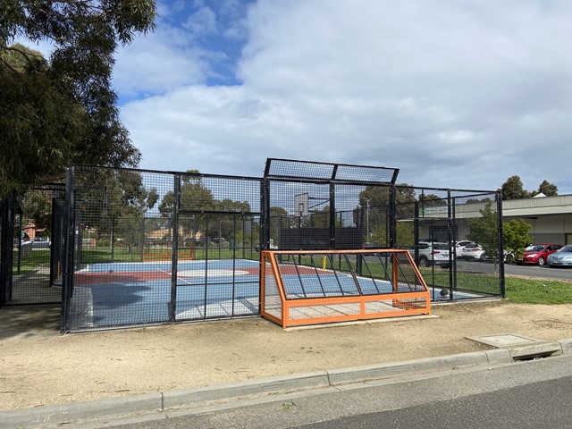 Aspendale Gardens Multi-Sports Area